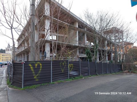 Court of Rome. The Judicial Liquidation no. 513/2023 RG sells full ownership of a building under construction located in the Municipality of Spoleto, Via Cacciatori delle Alpi nos. 15, 17 and 19, divided into six floors, with adjoining courtyard and ...