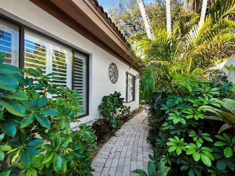 REDUCED!! SOLD FURNISHED! YOU WILL LOVE THE BEAUTIFUL FURNISHINGS! Wild Oak Bay, situated in Manatee County, is a hidden gem characterized by lush greenery and a serene atmosphere. The landscape, adorned with a canopy of trees, creates a paradise-lik...