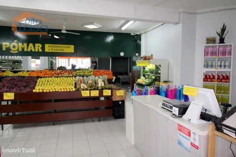 Are you looking for a profitable and thriving business? We present an exceptional opportunity to transfer from a well-established fruit shop/grocery store, strategically located in the vibrant Carvalhido area. Situated in a busy residential location,...