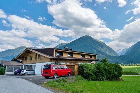 Ideal for families: This wonderful holiday home is located in the Rosental district of the well-known town of Neukirchen am Großvenediger. It has a magnificent view of the Großvenediger and the other surrounding mountains of the Hohe Tauern National ...