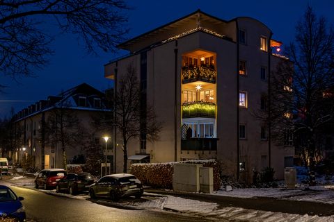 ☼ Welcome ☼ - we look forward to being your hosts for a short or long-term stay in beautiful Dresden. A premium apartment awaits you with the following features: + Queen size bed with comfortable Emma® mattress + spacious balcony + Smart TV with Teuf...