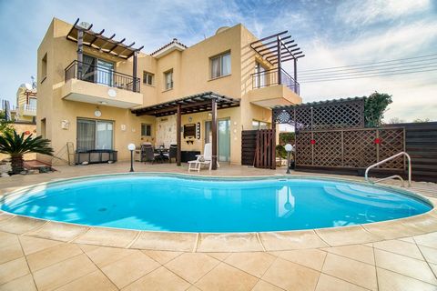 Property Details Bedrooms: 4 Bathrooms: 3 Plot size: 450 m2 Habitable space: 157 m2 Features Air Conditioning Private swimming pool Central Heating Fully Furnished Fire place Title deeds Available Barbeque Area Beach: 10 min drive Full Description 4 ...