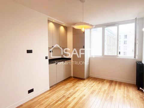Located in the charming town of Vanves, this apartment offers a pleasant and convenient living environment. Close to amenities such as shops and public transport, Vanves is ideally located to enjoy all that the area has to offer. With its quiet stree...
