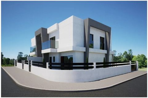 House under construction, with 5 rooms semi-detached duplex of contemporary architecture, with one bedroom on the ground floor, located in Pinhal General, in a consolidated area of villas. Benefit from the possibility of partial exemption from IMT an...