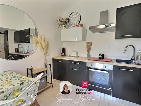 Charming Mazet of 32 m² (36 m² of living space) in a secure residence with swimming pool and green spaces, near the Golf de Saint-Endréol Discover this mazet in perfect condition, located in a quiet and secure environment. Ideal for a first purchase ...