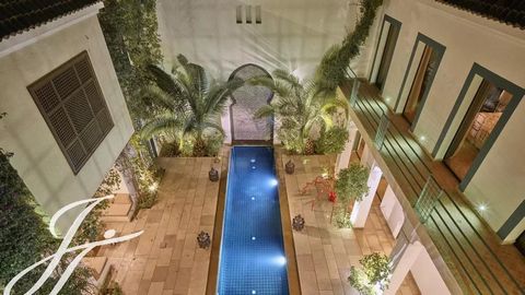 This property is enviably located in the most sought after district of the Medina of Marrakech, close to major landmarks. Ajdacent to a Royal Palace, it boasts awesome views over the neighbouring park. The property combines 2 Riads which are connecte...