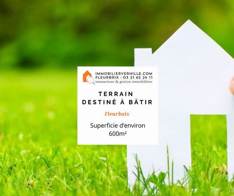 Nous vous proposons en exclusivité ce terrain destiné à bâtir, offrant une surface d’environ 600m2. Ce terrain vous permet de réaliser une Surface Hors Œuvre Nette (SHON) de 312m2 habitables, vous offrant ainsi de nombreuses possibilités pour concrét...