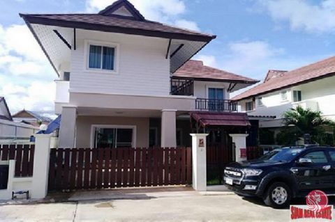 This house offer 3 bedrooms 3 bathroom, total area 208sqm. The has european kitchen and living room, Facillities Swimming pool security gate children play ground Transfer 50/50, Price can negotiate with furniture or without furniture. * Living Room *...