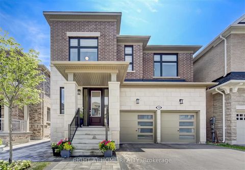 Welcome To This Exquisite 4+2 Bedroom, Detached Home Nestled in the beautiful community of Aurora Estates. This Stunning Newly Built Residence by Ballymore is 3,750 sqft of Living Space & is beautifully upgraded and designed with functionality in min...