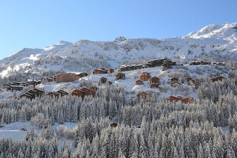 This one bedroom apartment is located in Meribel-Mottaret, located in the heart of Les Trois Vallées, one of the largest ski areas in the world. Meribel-Mottaret consists of the districts Chatelet and the larger Laitelet. The apartment is situated in...