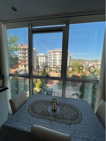 The apartment for sale is located between Side and Alanya in the area of Avsallar. Avsallar is known for Incekum's sandy beaches, citrus plants and the mild temperatures. Even during the winter months the temperature barely drops below 20 degrees Cel...