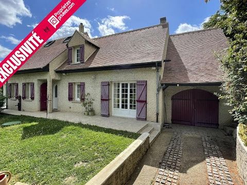 A 5 min de Mantes, au calme sur la commune de JOUY-MAUVOISIN*COUP DE COEUR* pour cette maison au charme évident entièrement rénovée sur 190m2 de superficie de plancher et aux espaces à vivre très confortables pour toute la famille vous offrant pas mo...