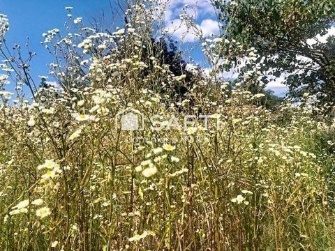 Situé dans le charmant village de Reyrieux dans l'Ain 01600, ce terrain à bâtir clos, de plus de 500 m² offre un cadre de vie paisible et recherché. Proche de Parcieux et Trévoux, ses alentours regorgent de toutes les commodités nécessaires telles qu...