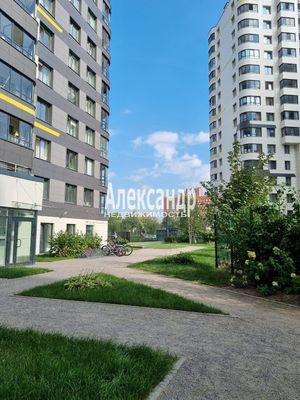 Located in Санкт-Петербург.