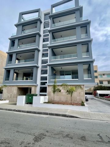 Located in Larnaca. Luxurious and Modern, Two Bedroom Apartment for Sale in Larnaca Center. Only 600 m away from the sea. Amazing location, close to a plethora of amenities such as supermarkets, shops, pharmacies, banks, schools etc. Just 5 minutes a...