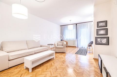 Istarska Street, only 10 minutes' walk from Ilica, location above the Jelenovac Park-Forest. An excellent four-room apartment for rent in an excellent location in a building from 1982, earthquake-resistant construction. It consists of a hallway, livi...