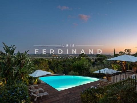 Mediterrane Finca mit Panoramablick, Vermietlizenz, Gästehaus und Garage Die wunderschöne Finca liegt nur 10min von Palma entfernt und liegt in einer erhöhten, malerischen Lage und bietet einen atemberaubenden Panoramablick auf die umliegende Landsch...