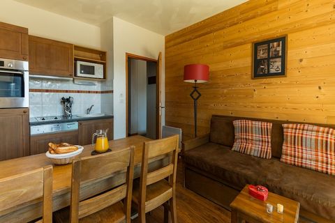 Verzorgd appartement voor 4 personen in Résidence Les Chalets de l'Adet. De kitchenette beschikt over een oven of magnetron en ieder appartement heeft een balkon. De studio is voorzien van een woon/slaapkamer met een tweepersoons uitschuif bed of twe...