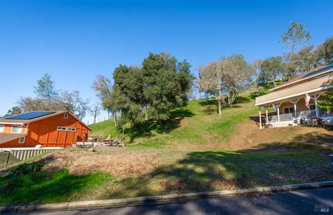 Nestled in the desirable Berryessa Highlands, this flat lot with an upslope offers the ideal foundation for your dream home. Located just 5 minutes from the nearest boat launch, you'll have easy access to all the water activities you lovefishing, kay...