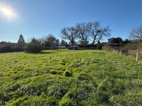 Au calme à 5 mn à pied de tous commerces