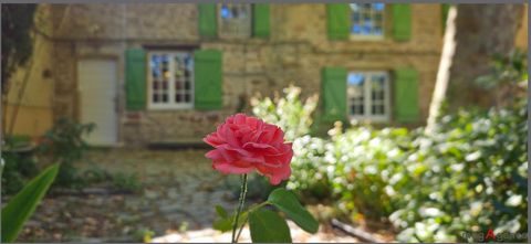 Maison de charme 4 chambres 1 bureau piscine