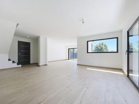 Maison contemporaine 2024 de 132m²