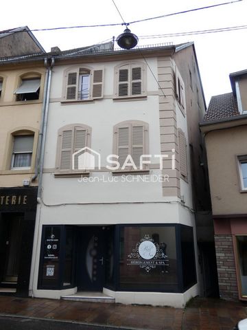 Immeuble rénové de 3 logements meublés de tourisme