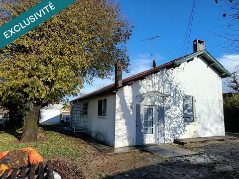 Maison ancienne à rénover, deux chambres. Jardin clos.