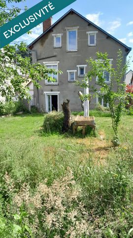 Gare + Tramway à 1 min à pied, 5 p, 4 chambres, double garage, jardin clos sans vis à vis.