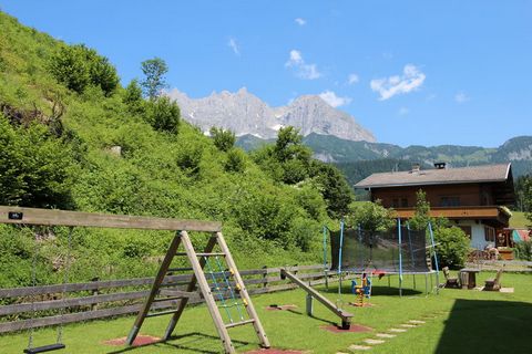 A cozy apartment in Going am Wilden Kaiser with 2-bedrooms and it can house up to 5 guests. It has access to free WiFi and is pet-friendly with maximum 1 pet allowed at a charge of €6/Night. The town center is located 2km away with a tourist informat...