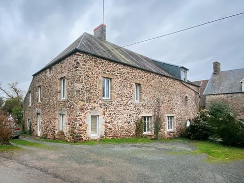 Antony Vesque Immobilier offers you this CHARMING STONE HOUSE with a total area of 150m2 in the countryside. House composed on the ground floor of a large and bright living room, a large kitchen, a back kitchen, a laundry room, a first bathroom and a...