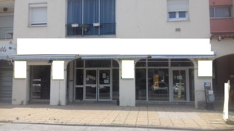 Dpt Hérault (34), à vendre proche de BEZIERS Local commercial
