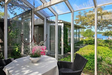 Holiday cottage located on a small natural plot in a cosy fishing village. From the conservatory and house you have great views of Svendborg sound.