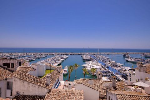 Located in Puerto Banús. Beautiful totally refurbished apartment with the most amazing views of the entire port facing directly south overlooking the famous Puerto Banus. Although the property is 3 beds the owner is using the 3rd bedroom as a lock up...