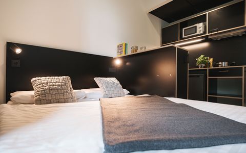 A lot of comfort in a small space. Our little ones offer a lot of comfort in a small space On 17 - 22 m2 you will find everything you need: a fully equipped kitchen, including a Nespresso machine, a bathroom with shower, a desk, plenty of storage spa...