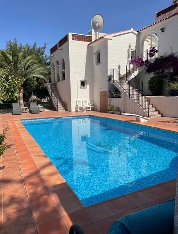 The villa is situated in a beautiful and quiet area, close to Puerto Blanco, nearby there are several restaurants and bars. The plot is 1020m2 and the common area of the house is 256m2. The property consists of two separate houses with large common c...