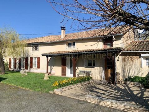 Situated in a hamlet just a few minutes from the market town of Sauze Vaussais, this south facing country house currently offers 120m2 of living space, with potential to create a further 80m2, it benefits from partial double glazing, oil fired centra...