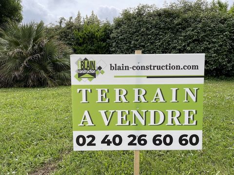Votre terrain constructible à La Turballe : Venez découvrir ce terrain constructible de 400 m2 à La Turballe en Loire-Atlantique (44). Une opportunité de l’agence Groupe BLAIN CONSTRUCTION de Saint-Nazaire. Cette parcelle, qui se trouve à proximité d...