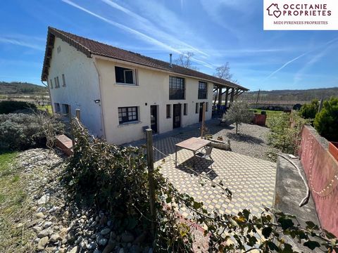 Large renovated farmhouse 250m2 with 2400m2 of garden, swimming pool and semi-detached shed on one side. Ground floor: entrance, large living/dining room 44.5m2 with fireplace, living room 25.5m2, large fitted kitchen 26.6m2, pantry 7.9m2, bedroom 17...