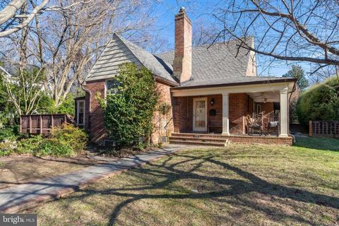 Beautifully maintained 3 level Tudor located in idyllic setting, and loaded with Character throughout, in a quiet neighborhood of Falls Church City. 3 Bedrooms, 3.5 Bathrooms, with Main Level Primary Bedroom Suite w vaulted ceiling. Beautiful kitchen...