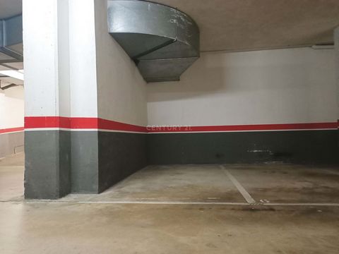 Tired of driving around endlessly looking for parking? Your solution is here! We present a fantastic opportunity to acquire a large parking space in the coveted area of Via Europa, Mataró, specifically on Calle Jaume Comas on the corner of Calle Este...