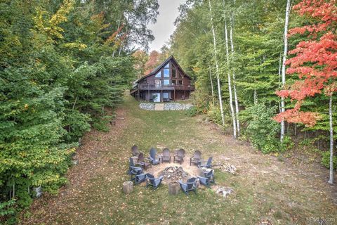 Escape to the tranquil beauty of the Upper Peninsula with this stunning full-log home, with 3 bedrooms(one is non-conforming,) 3 bathrooms, and over 2300 square feet of comfortable living space. Nestled on a generous 3-acre lot, this residence offers...