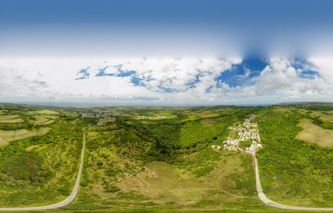 Located in Mount Brevitor. Mount Brevitor Development offers 117 acre gently sloping site perfect for a residential development. This exceptional parcel of land offers developers gently sloping landscape perfect for creating a terraced development wi...