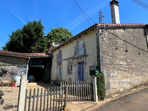 Charming little stone cottage close to the medieval town of Nanteuil-En-Vallée. In detail the property includes: On the ground floor: Living room (20m²): tiled floor, insert wood burner, exposed stone, Fitted Kitchen (10m²): tiled floor, WC (3m²): ti...