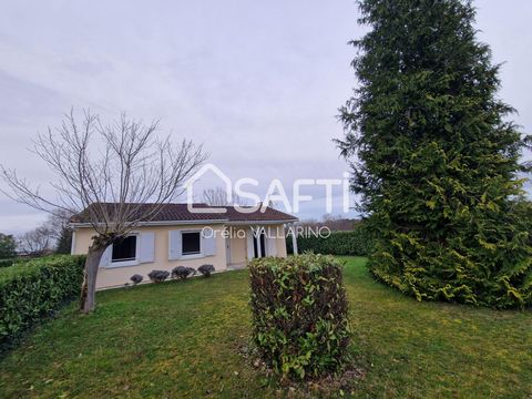 Located in Tauriac (33710), this charming house benefits from an ideal location, close to local shops and a school, thus offering a practical and pleasant living environment. The tranquility of this residential area makes it an ideal place for famili...