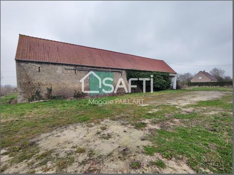 Located in Saint-Omer-Capelle (62162), this property benefits from a peaceful setting in the heart of a charming village in Pas-de-Calais. Renowned for its warm atmosphere, this town offers an idyllic living environment to its inhabitants. Close to l...