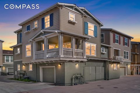 Live amidst the natural beauty of Bair Island, an ecological wetland with waterways connecting to the San Francisco Bay and a hotspot for birds and marine wildlife. This beautifully appointed townhome-style condo is located at One Marina, a waterfron...