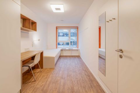 Overview The room can be let out only for students and interns. People doing PhD can also apply. The flat was developed as a shared apartment concept. The individual rooms in the student residence are rented out with the following amenities: - Fully ...