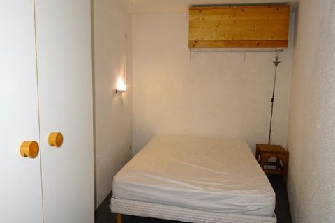 Dieses moderne und wunderschön eingerichtete Apartment liegt im charmanten Dorf Seynod in der Nähe von Annecy und ist perfekt für bis zu vier Gäste. Die Unterkunft im ersten Stock umfasst zwei gemütliche Schlafzimmer mit Doppelbetten, ein helles Wohn...