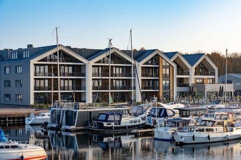 Neu in der Vermietung der Luxus-Loft-Apartments in der Résidence Marina Kamperland! Luxus und Komfort stehen in diesen geschmackvollen und modernen Loftwohnungen an erster Stelle. Die Kombination der Lage am Jachthafen, dem Veerse Meer und dem Nordse...